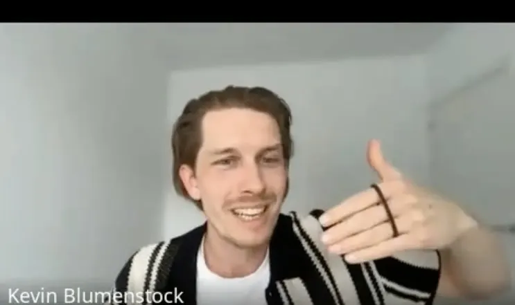 Kevin in a video call: One way to do it